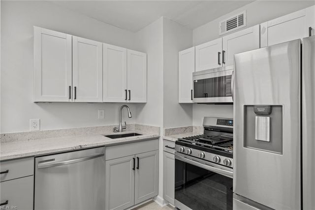 1008 Westover Ave Apt A402, Norfolk, VA 23507