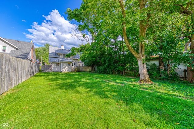 110 N Riley Avenue, Indianapolis, IN 46201