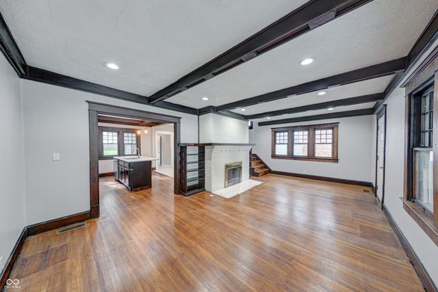 110 N Riley Avenue, Indianapolis, IN 46201