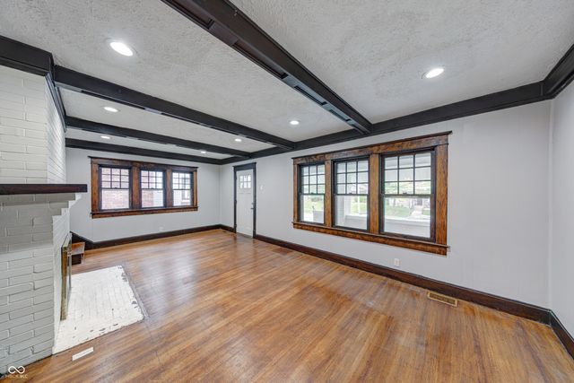 110 N Riley Avenue, Indianapolis, IN 46201