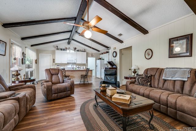 5915 Seneca Dr, Leon Valley, TX 78238