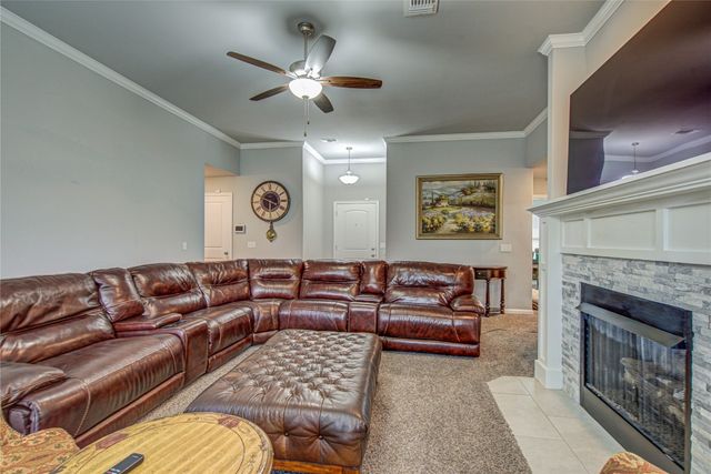 3911 Abingdon Drive, Norman, OK 73026
