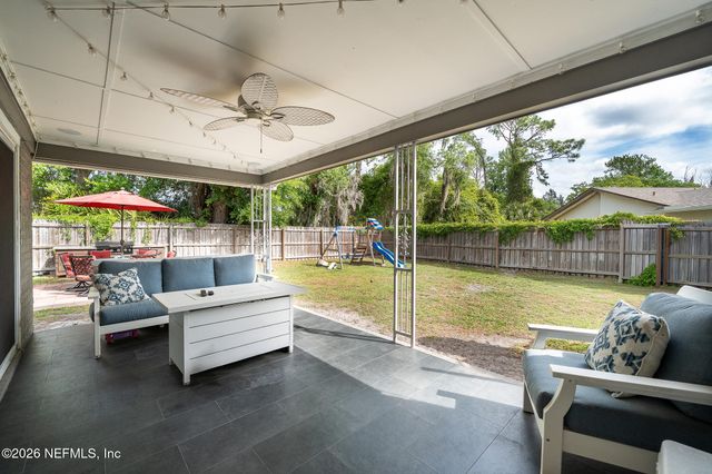 972 DOSTIE Circle, Orange Park, FL 32065