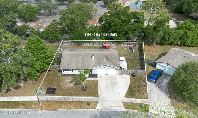 972 DOSTIE Circle, Orange Park, FL 32065