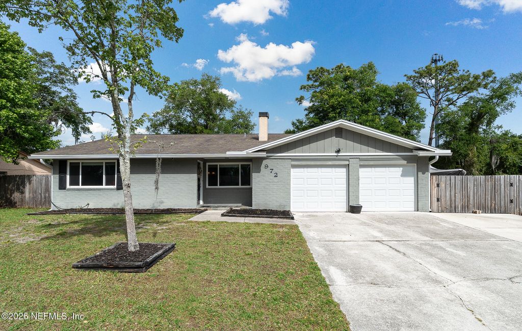 972 DOSTIE Circle, Orange Park, FL 32065