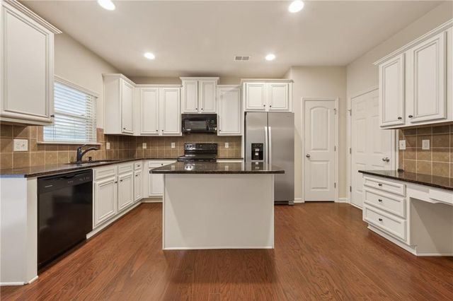 1925 Homeside Drive, Cumming, GA 30041