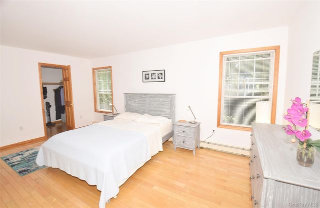51 Spar Drive, Mastic Beach, NY 11951
