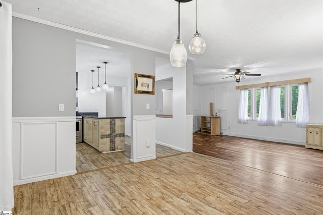 99 Tar Boulevard, Greenville, SC 29605