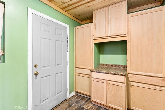 450 W Cromwell, Rialto, CA 92376