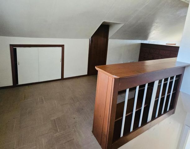 3800 Brooklawn CIRCLE, South Milwaukee, WI 53172