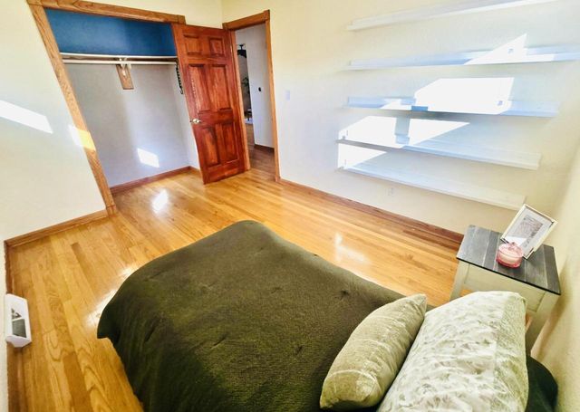 3800 Brooklawn CIRCLE, South Milwaukee, WI 53172