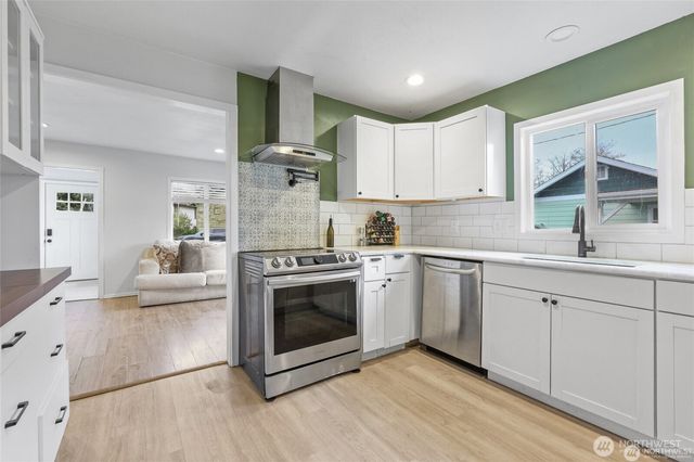 325 E Perry Street, Aberdeen, WA 98520