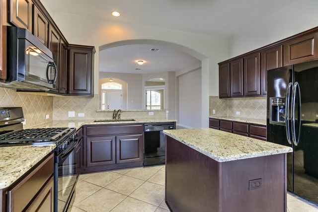 3667 Rosalina LOOP, Round Rock, TX 78665