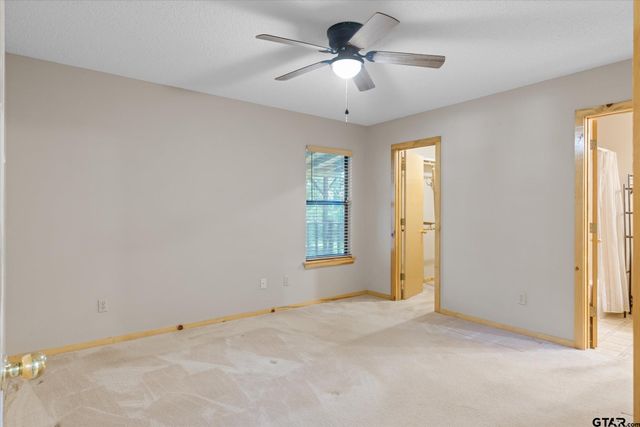 1692 Valleywood Trail, Holly Lake Ranch, TX 75765