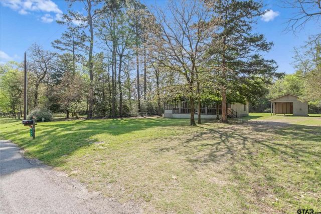 1692 Valleywood Trail, Holly Lake Ranch, TX 75765