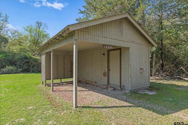 1692 Valleywood Trail, Holly Lake Ranch, TX 75765