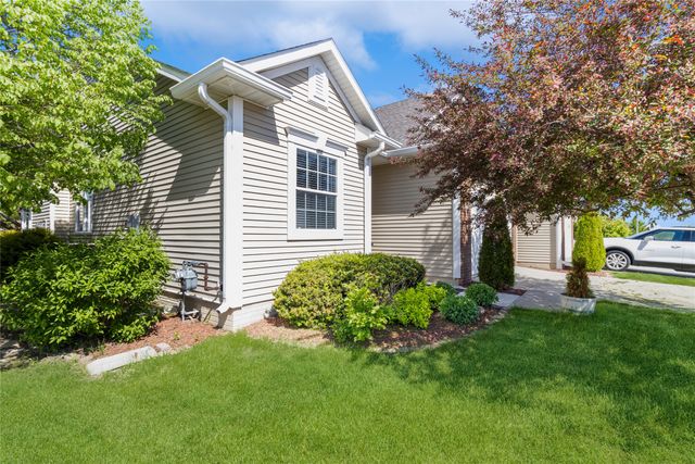 2315 Westwind Drive, Ames, IA 50010