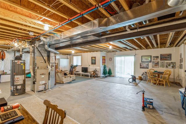 2315 Westwind Drive, Ames, IA 50010