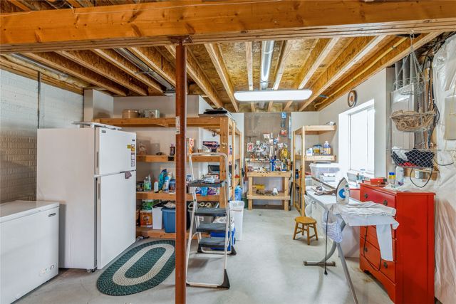 2315 Westwind Drive, Ames, IA 50010
