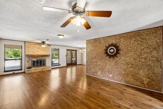 206 Rio Seco St, San Antonio, TX 78232