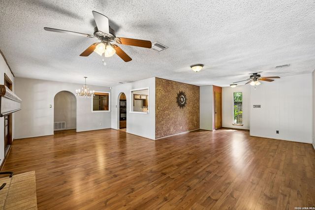 206 Rio Seco St, San Antonio, TX 78232