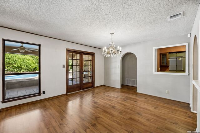 206 Rio Seco St, San Antonio, TX 78232