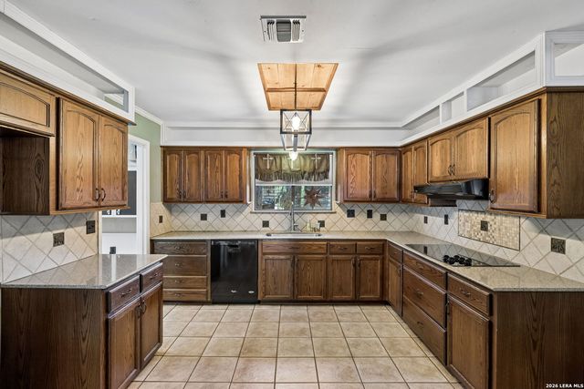 206 Rio Seco St, San Antonio, TX 78232