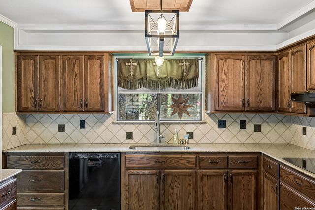 206 Rio Seco St, San Antonio, TX 78232
