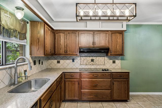 206 Rio Seco St, San Antonio, TX 78232