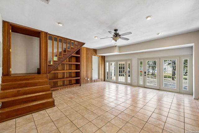 206 Rio Seco St, San Antonio, TX 78232
