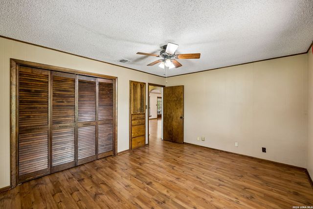 206 Rio Seco St, San Antonio, TX 78232