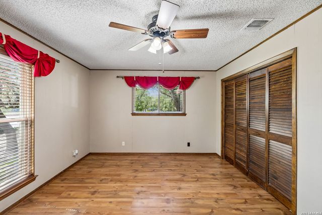206 Rio Seco St, San Antonio, TX 78232