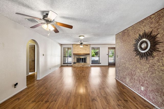 206 Rio Seco St, San Antonio, TX 78232