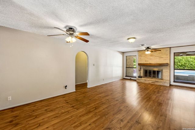 206 Rio Seco St, San Antonio, TX 78232