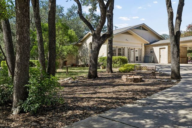 206 Rio Seco St, San Antonio, TX 78232