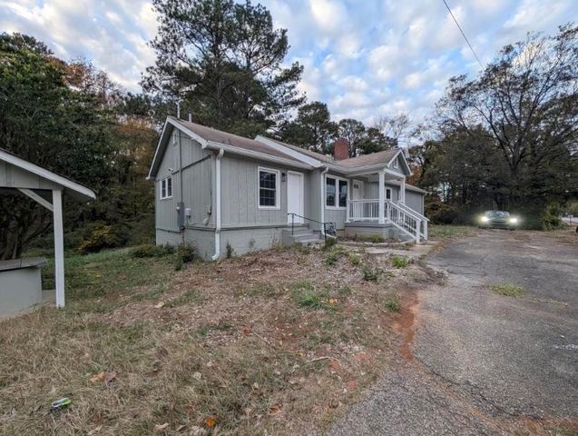 2839 Five Forks Trickum Road, Lawrenceville, GA 30044