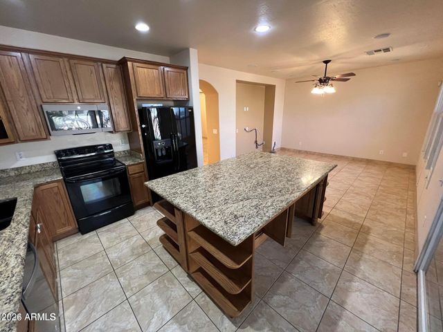2226 E Bowker Street, Phoenix, AZ 85040