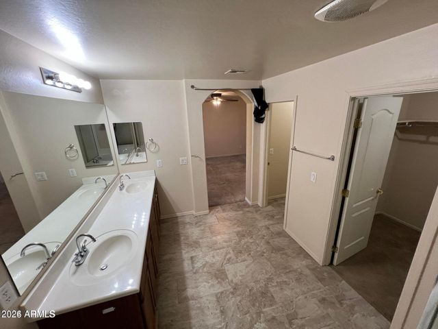 2226 E Bowker Street, Phoenix, AZ 85040