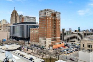 525 W Lafayette Boulevard 18E, Detroit, MI 48226