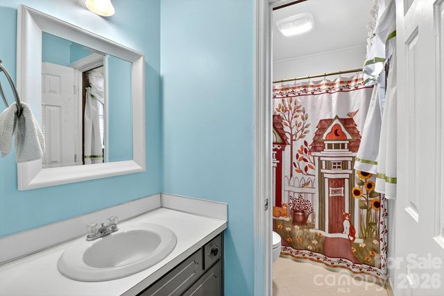 6111 Patrick Place, Charlotte, NC 28210