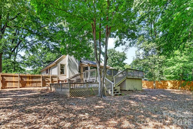 6111 Patrick Place, Charlotte, NC 28210
