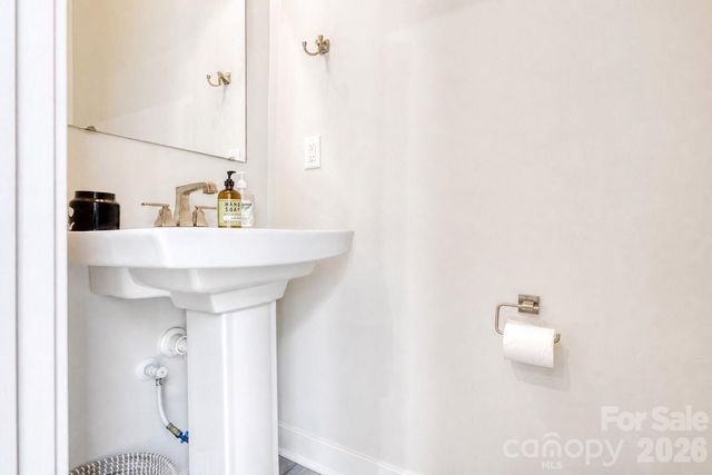 268 Parkwood Avenue, Charlotte, NC 28206
