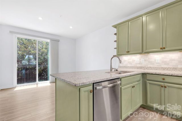 268 Parkwood Avenue, Charlotte, NC 28206