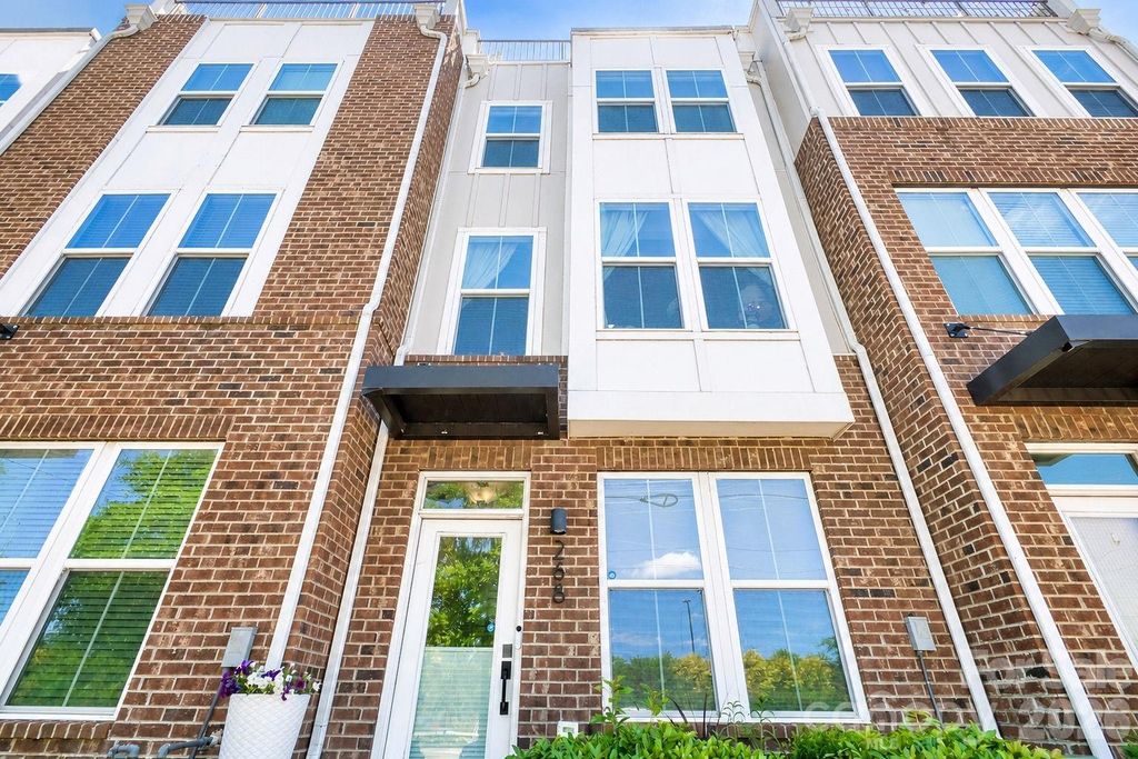 268 Parkwood Avenue, Charlotte, NC 28206
