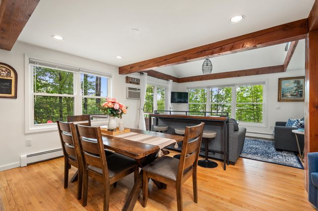 10 Lakeview Drive, Meredith, NH 03253