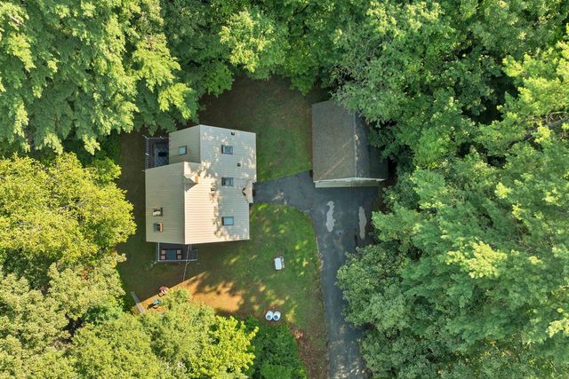 10 Lakeview Drive, Meredith, NH 03253