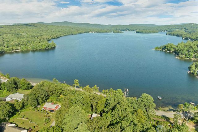 10 Lakeview Drive, Meredith, NH 03253