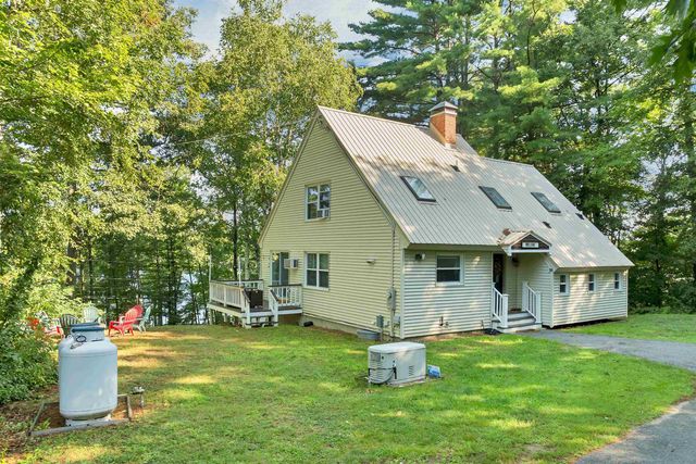 10 Lakeview Drive, Meredith, NH 03253
