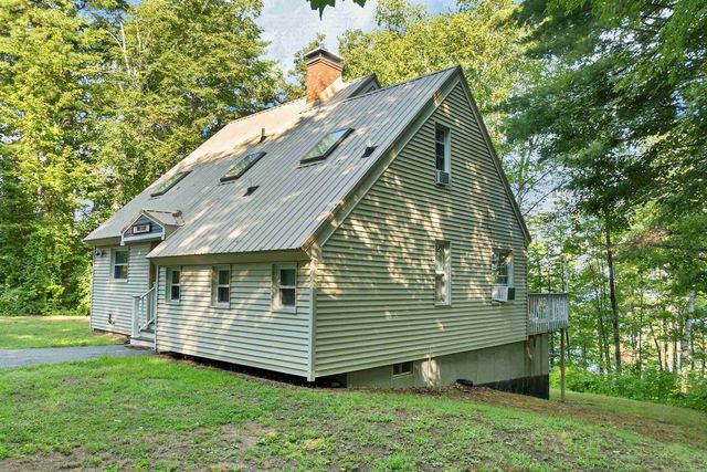 10 Lakeview Drive, Meredith, NH 03253