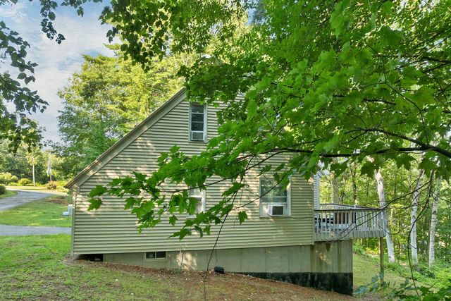 10 Lakeview Drive, Meredith, NH 03253